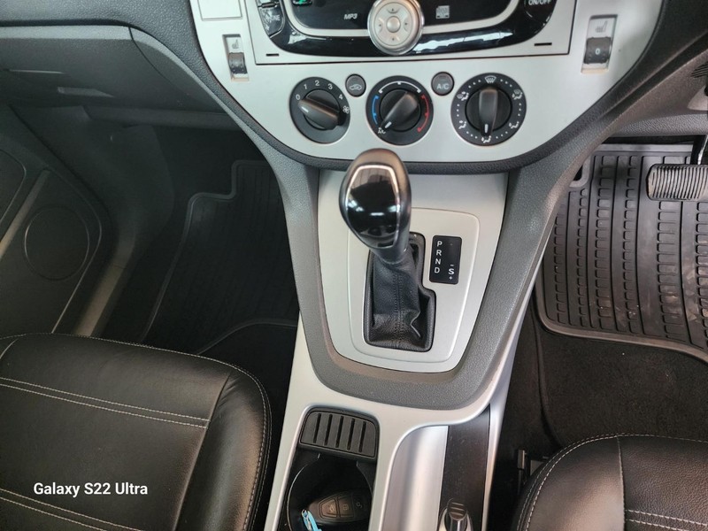 Ford Kuga - Park Ford - Image 8