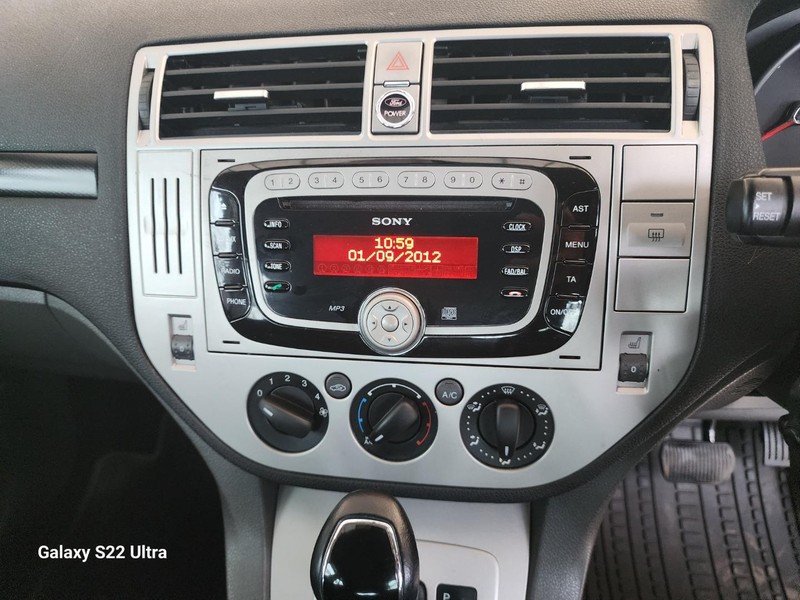 Ford Kuga - Park Ford - Image 13