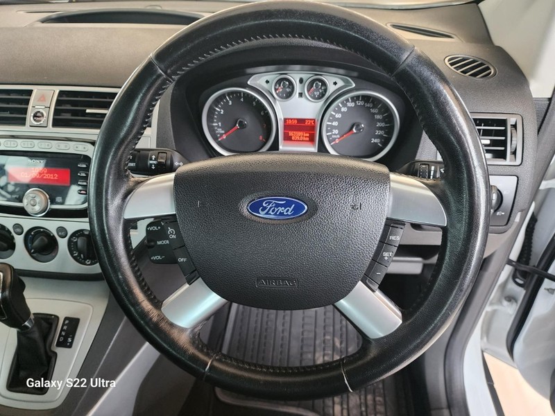 Ford Kuga - Park Ford - Image 14