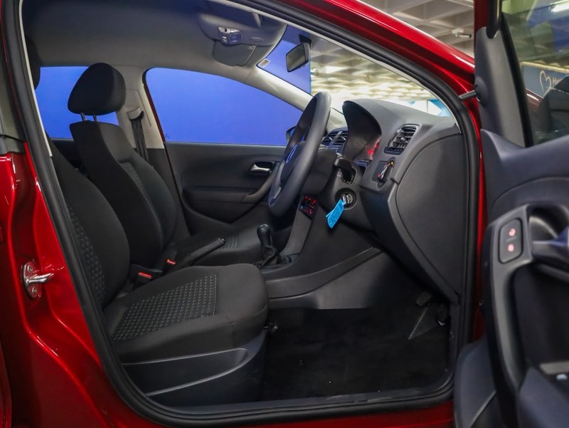 Volkswagen Polo Vivo - Hatfield VW Bryanston - Image 6
