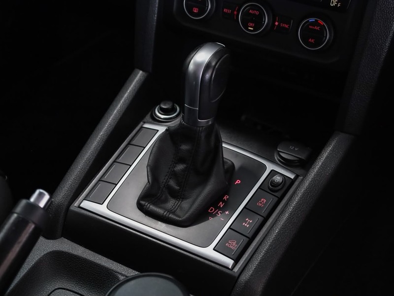 Volkswagen Amarok - Hatfield VW Bryanston - Image 22