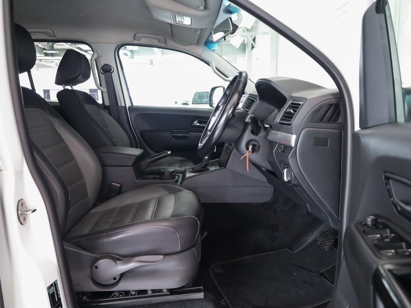 Volkswagen Amarok - Hatfield VW Bryanston - Image 14