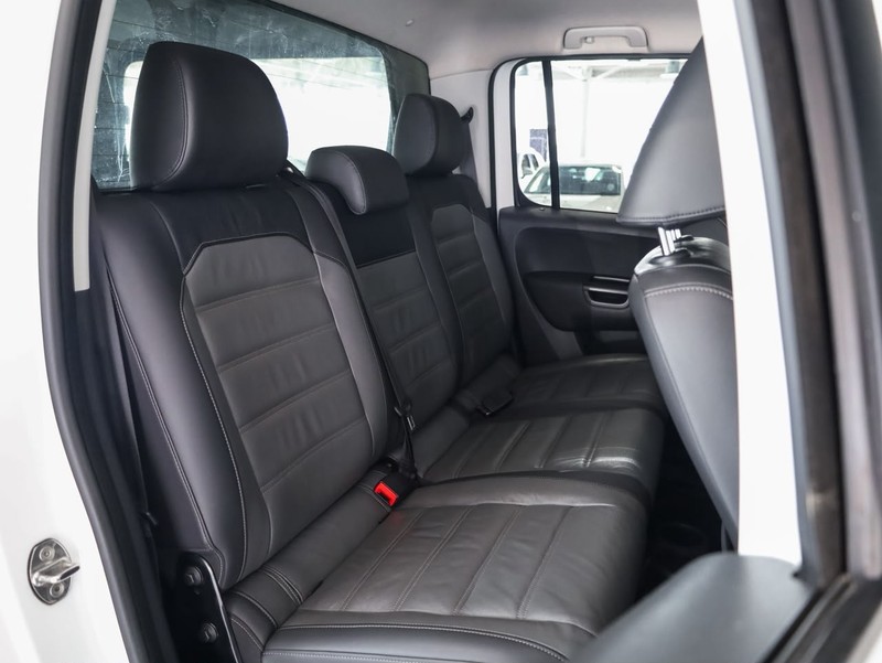 Volkswagen Amarok - Hatfield VW Bryanston - Image 17
