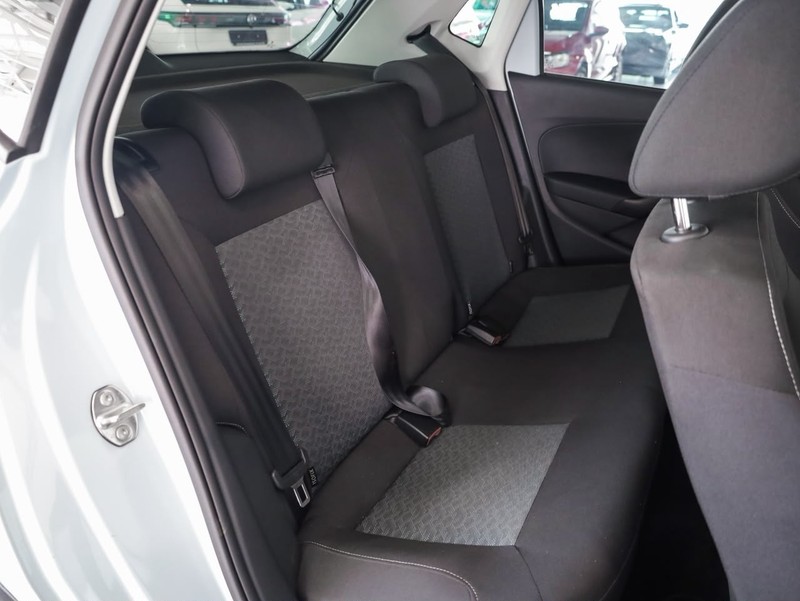 Volkswagen Polo Vivo - Hatfield VW Bryanston - Image 17