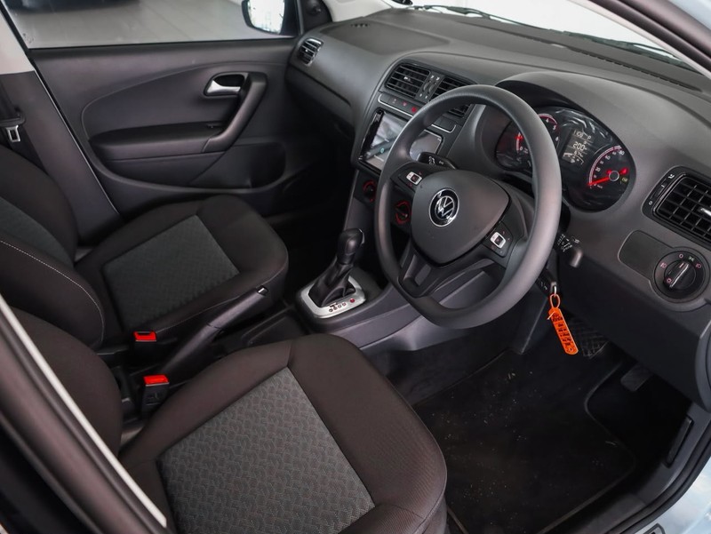Volkswagen Polo Vivo - Hatfield VW Bryanston - Image 12