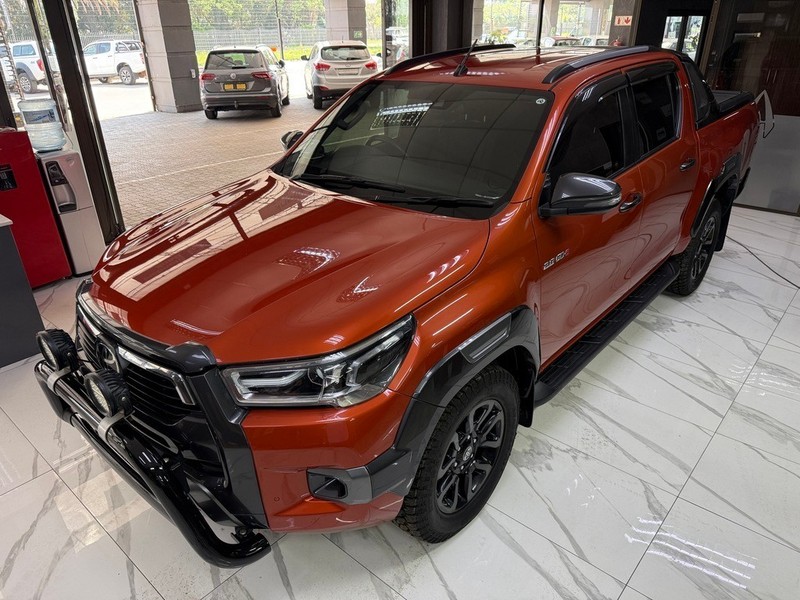 Toyota Hilux - Stargate Auto - Image 3