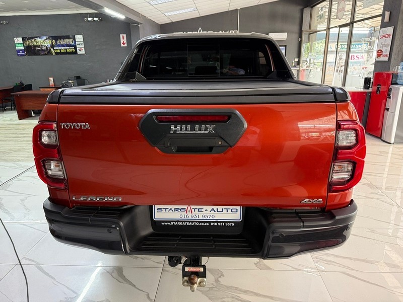 Toyota Hilux - Stargate Auto - Image 6