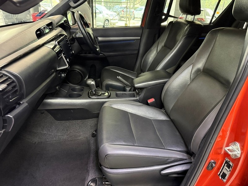 Toyota Hilux - Stargate Auto - Image 10
