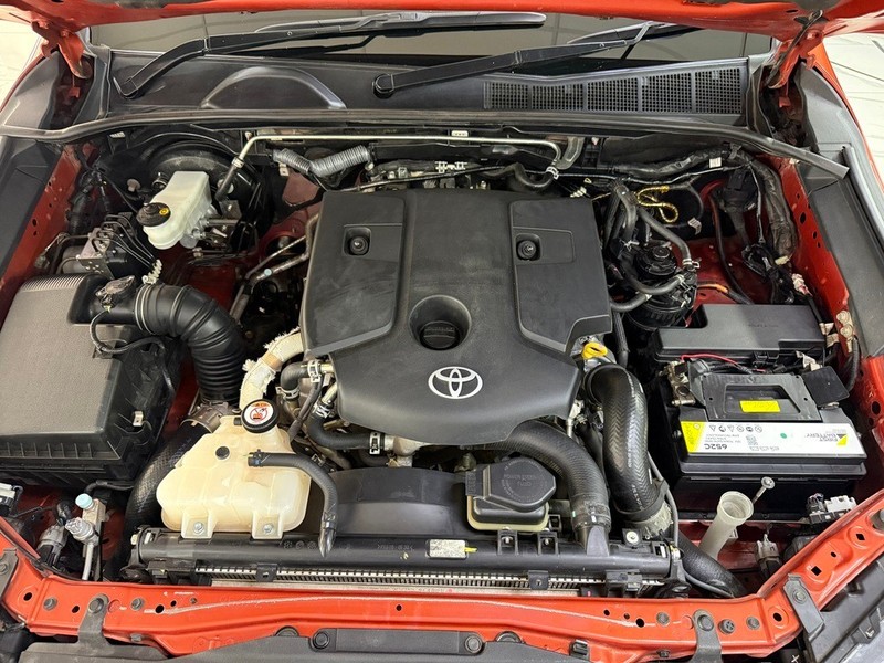 Toyota Hilux - Stargate Auto - Image 12