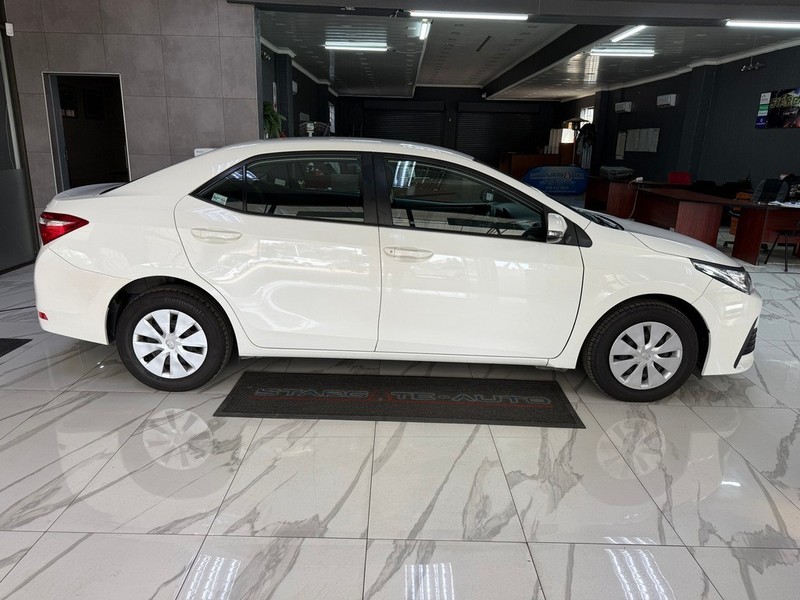 Toyota Corolla Quest - Stargate Auto - Image 5