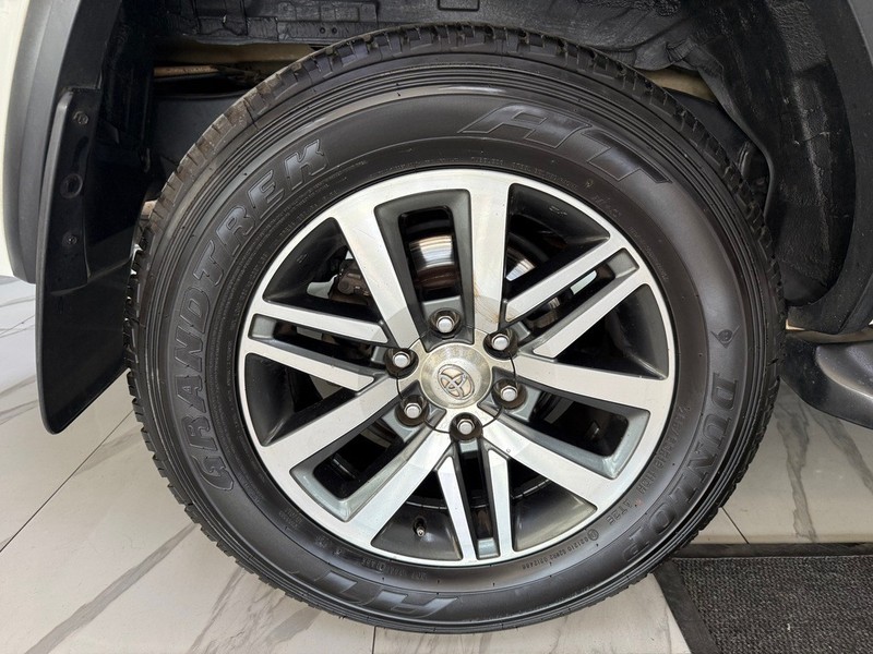 Toyota Fortuner - Stargate Auto - Image 14