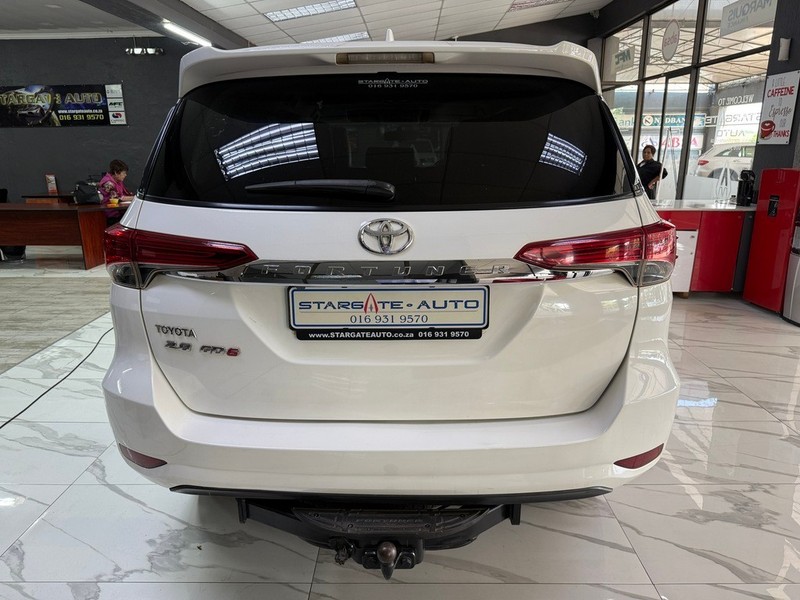 Toyota Fortuner - Stargate Auto - Image 6