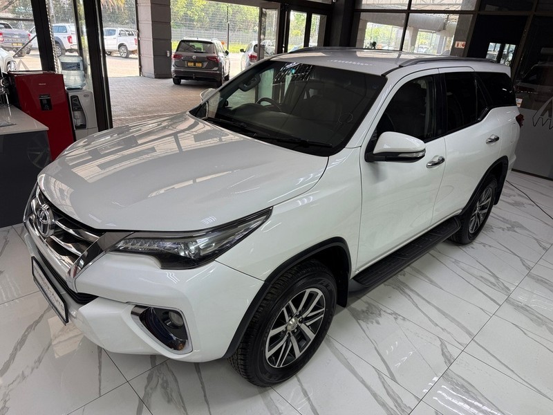 Toyota Fortuner - Stargate Auto - Image 3
