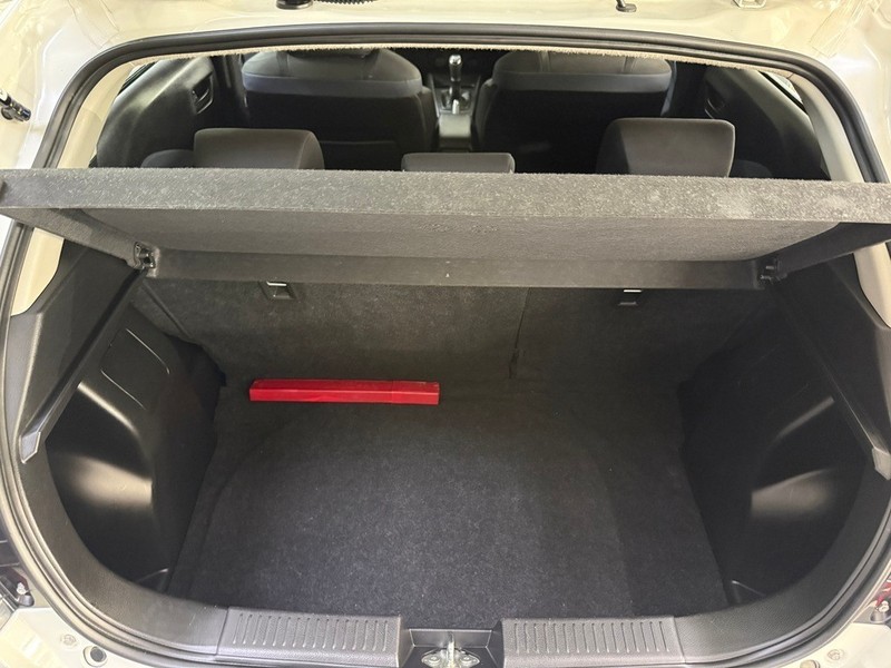 Toyota Starlet - Stargate Auto - Image 7
