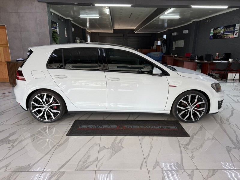 Volkswagen Golf - Stargate Auto - Image 5