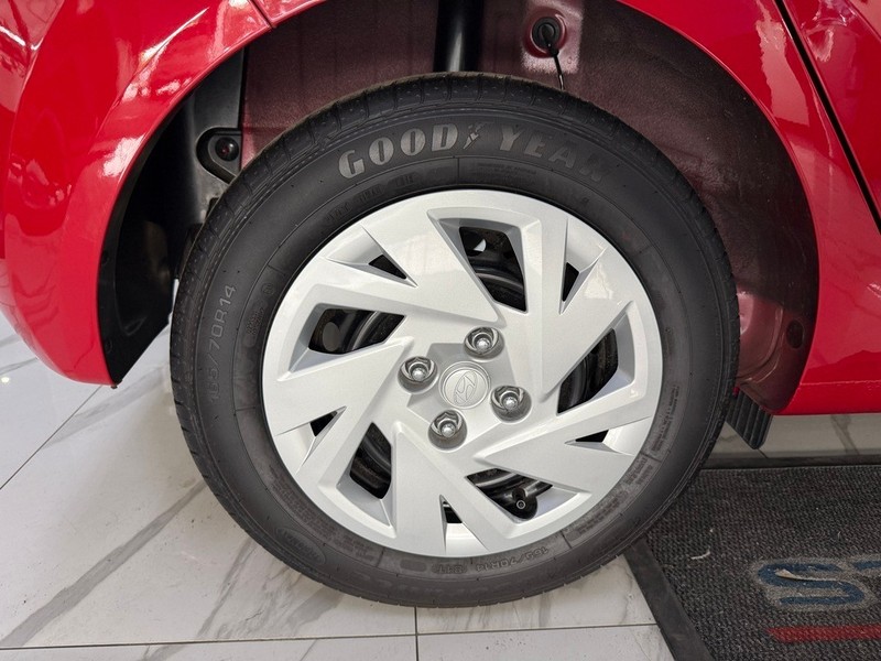 Hyundai Grand i10 - Stargate Auto - Image 13