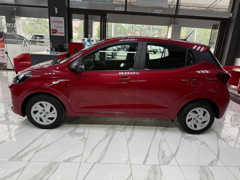 Hyundai Grand i10 - Stargate Auto - Image 4