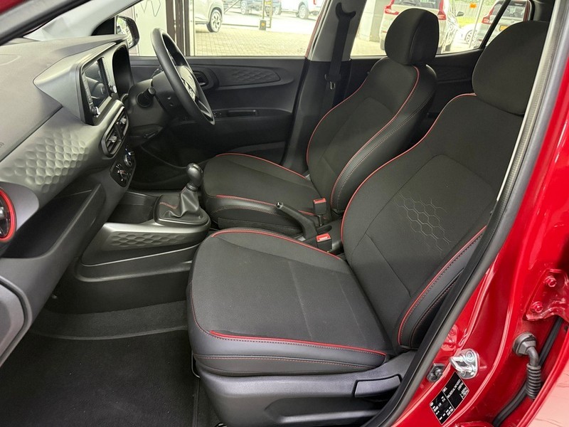 Hyundai Grand i10 - Stargate Auto - Image 10