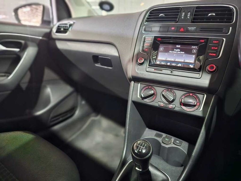 Volkswagen Polo - Auto Hot Spot - Image 14