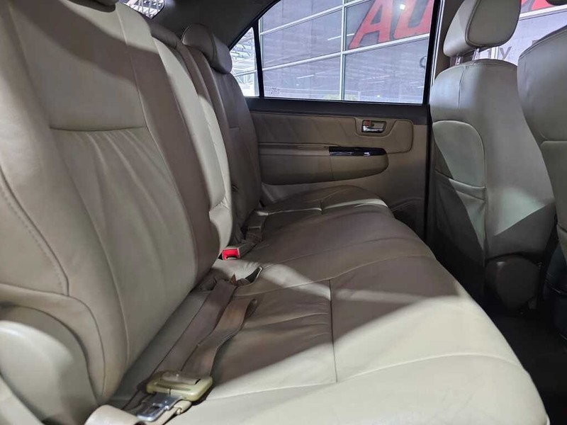Toyota Fortuner - Auto Hot Spot - Image 5
