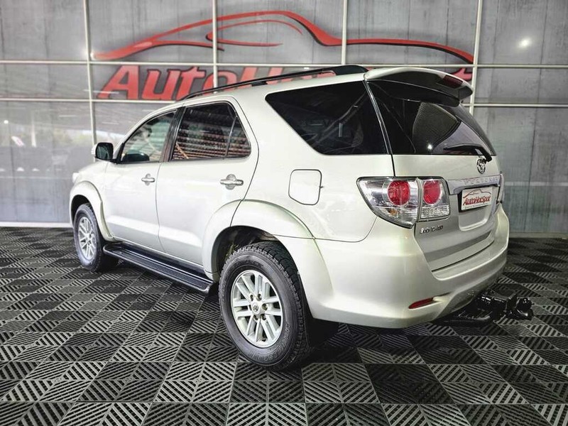 Toyota Fortuner - Auto Hot Spot - Image 4