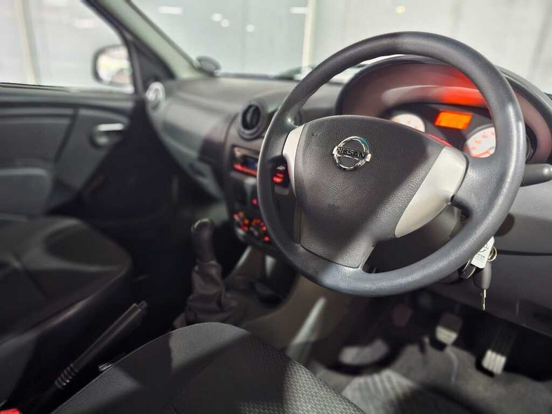 Nissan NP200 - Auto Hot Spot - Image 6