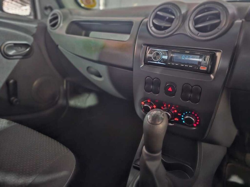 Nissan NP200 - Auto Hot Spot - Image 9