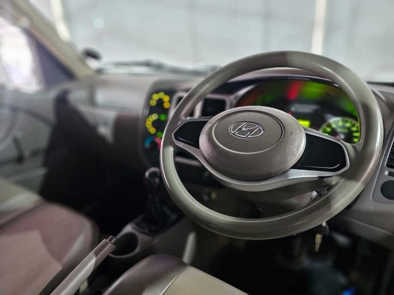 Hyundai H-100 - Auto Hot Spot - Image 8