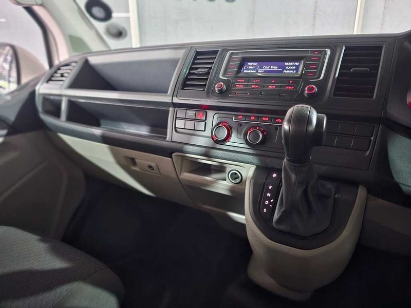 Volkswagen Transporter - Auto Hot Spot - Image 12