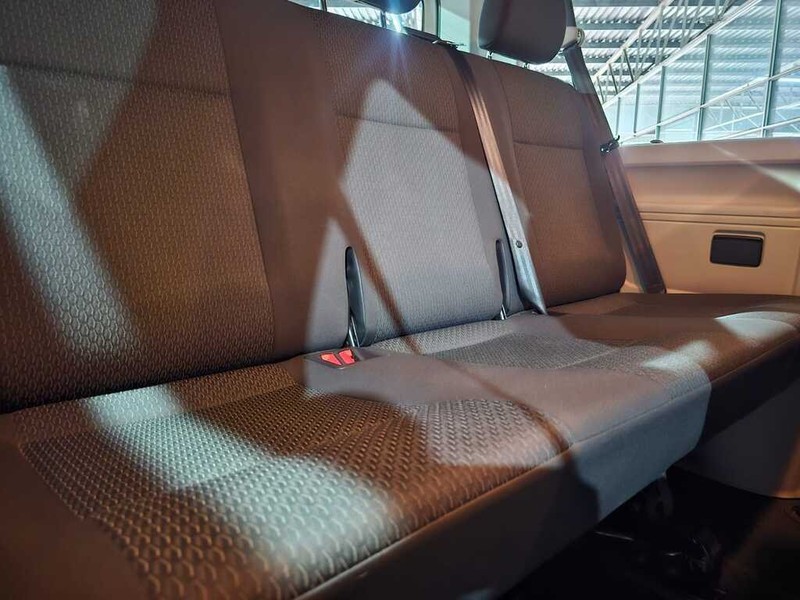 Volkswagen Transporter - Auto Hot Spot - Image 5