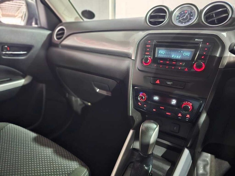 Suzuki Vitara - Auto Hot Spot - Image 13