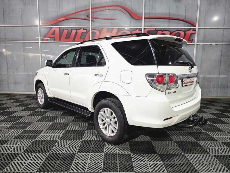 Toyota Fortuner - Auto Hot Spot - Image 4