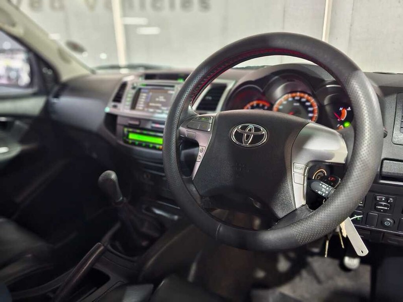 Toyota Hilux - Auto Hot Spot - Image 9