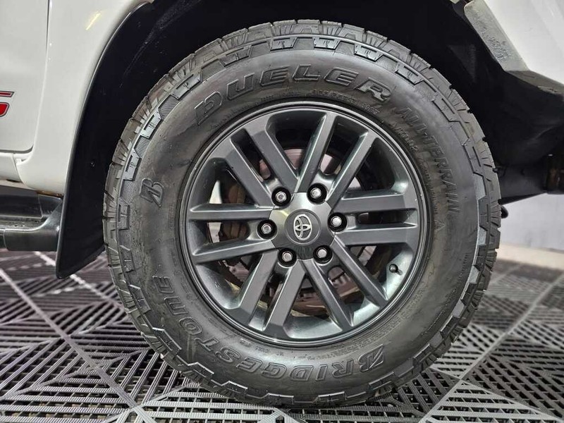 Toyota Hilux - Auto Hot Spot - Image 5
