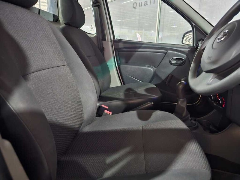 Nissan NP200 - Auto Hot Spot - Image 5