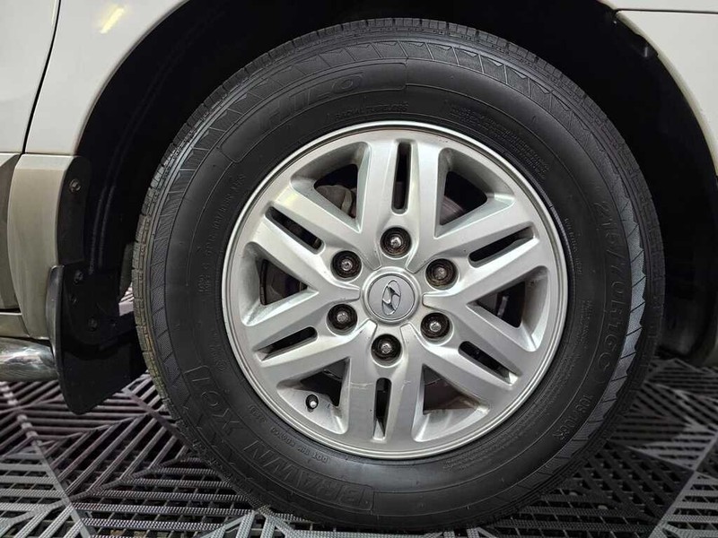 Hyundai H-1 - Auto Hot Spot - Image 5
