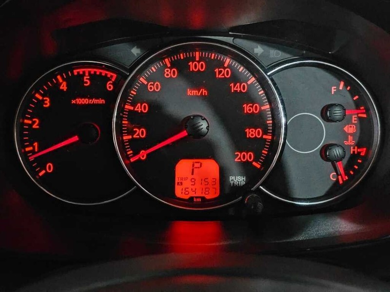 Mitsubishi Pajero - Auto Hot Spot - Image 10