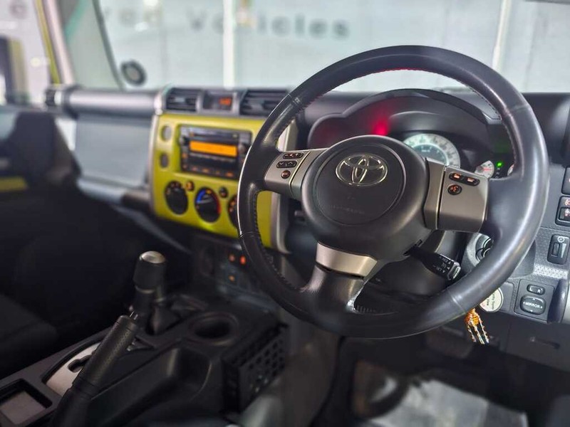 Toyota FJ Cruiser - Auto Hot Spot - Image 7