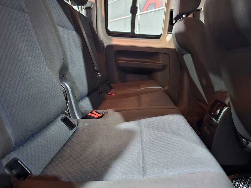 Volkswagen Caddy - Auto Hot Spot - Image 7