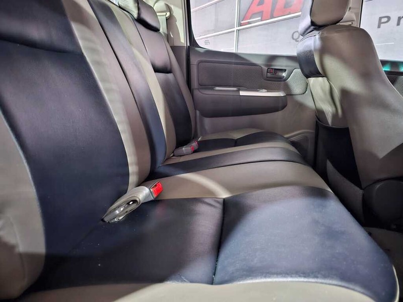 Toyota Hilux - Auto Hot Spot - Image 4
