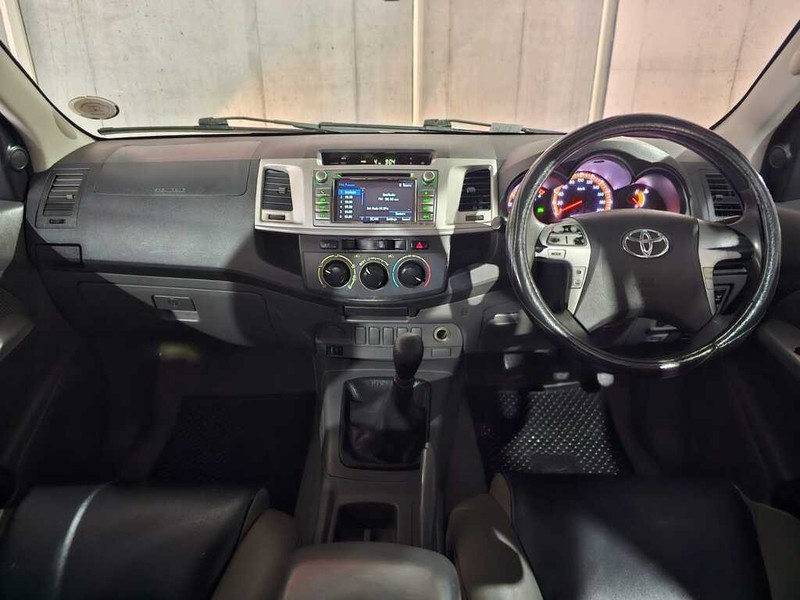 Toyota Hilux - Auto Hot Spot - Image 5