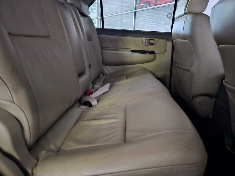 Toyota Fortuner - Auto Hot Spot - Image 6