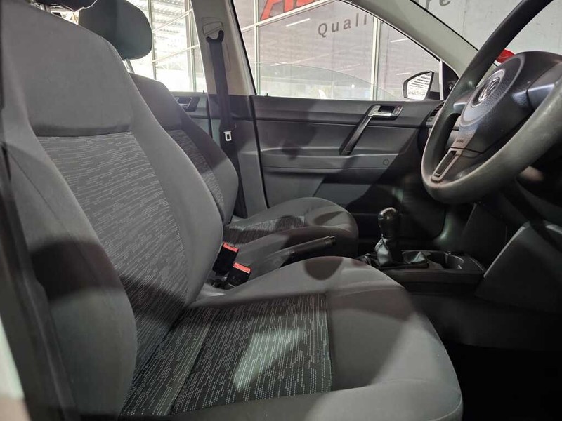 Volkswagen Polo Vivo - Auto Hot Spot - Image 7