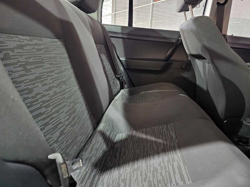 Volkswagen Polo Vivo - Auto Hot Spot - Image 5