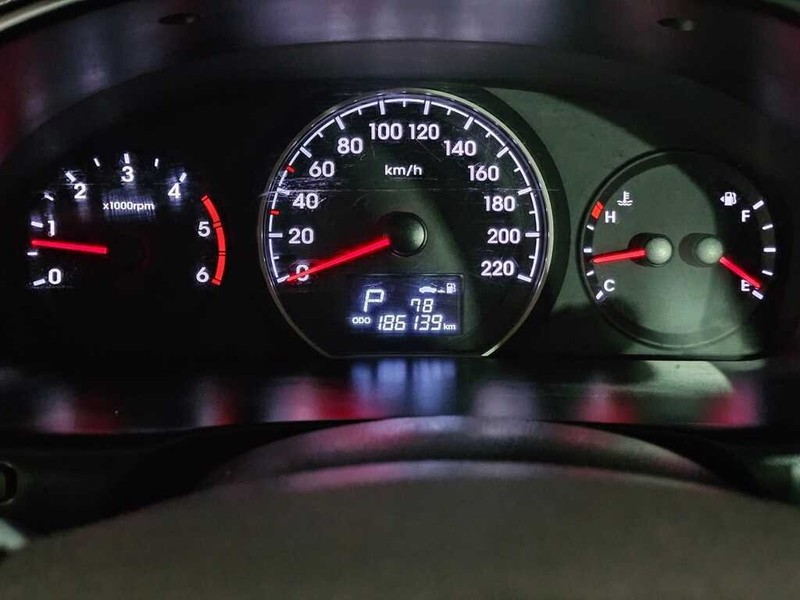 Hyundai H-1 - Auto Hot Spot - Image 10