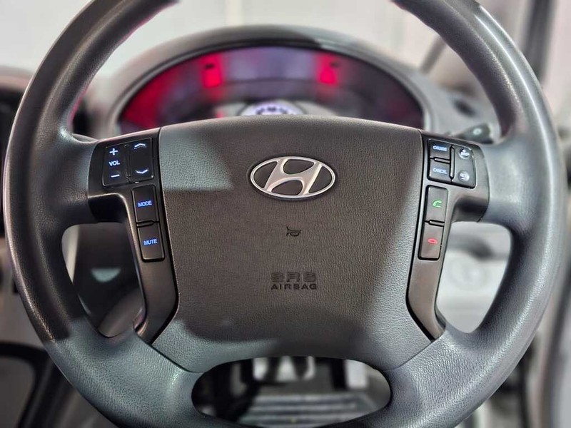 Hyundai H-1 - Auto Hot Spot - Image 9