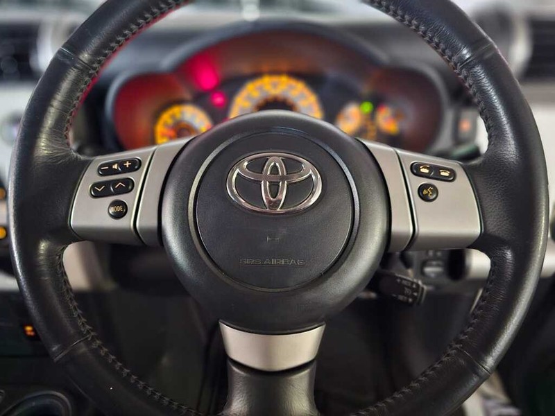 Toyota Land Cruiser - Auto Hot Spot - Image 10