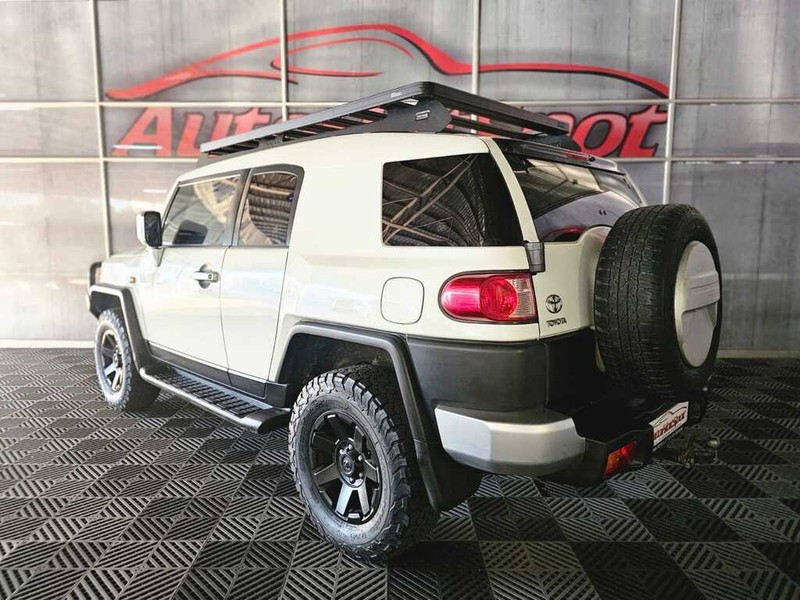 Toyota Land Cruiser - Auto Hot Spot - Image 4
