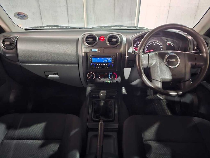 Isuzu KB - Auto Hot Spot - Image 7