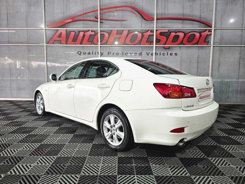 Lexus IS - Auto Hot Spot - Image 4